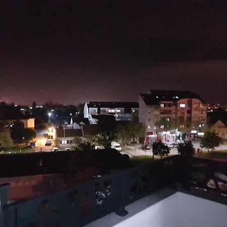 Royal Residence Apartmani 2 Pančevo المظهر الخارجي الصورة